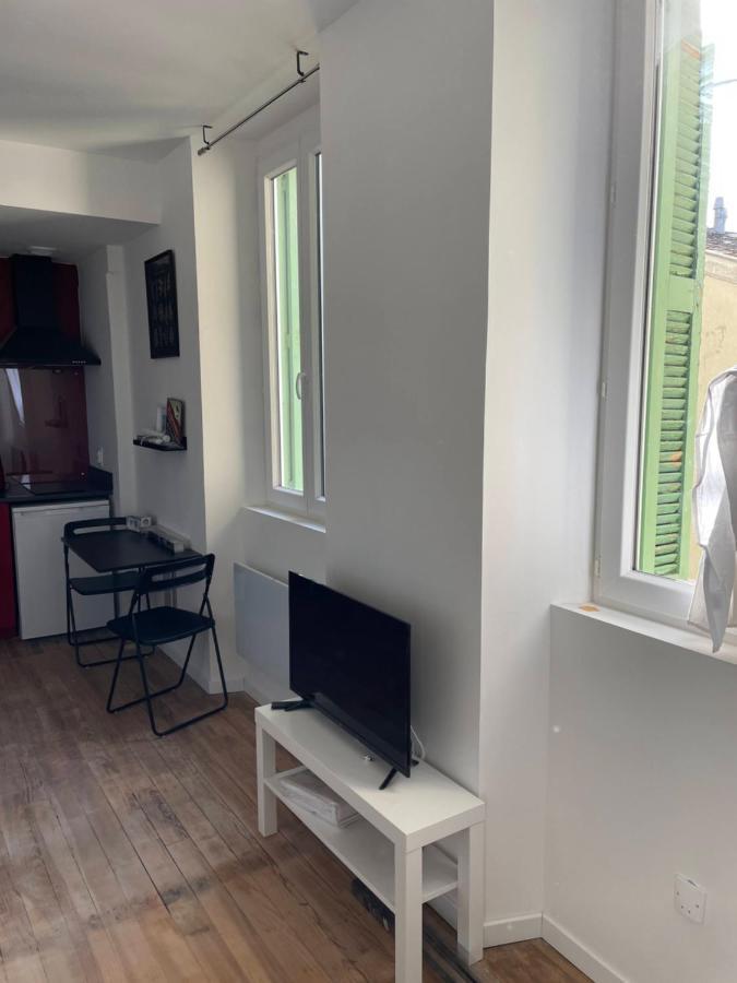 Charmant Studio Proche Centre Ville Et Gare Λούρδη Εξωτερικό φωτογραφία